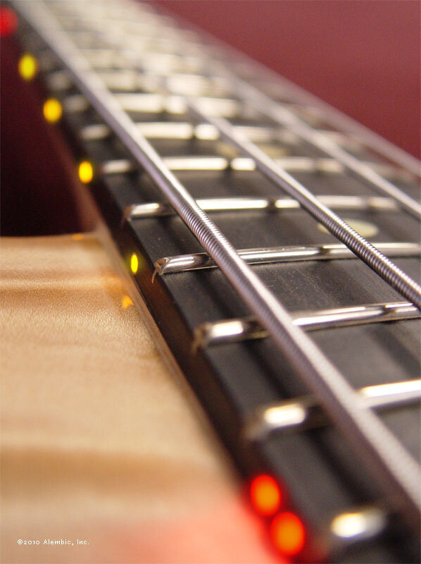 Side LEDs in amber with red